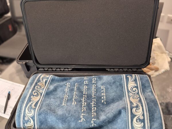 מארז SKB לספר תורה